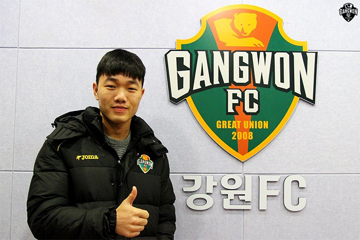 170331_Vnese soccer player1_in.jpg